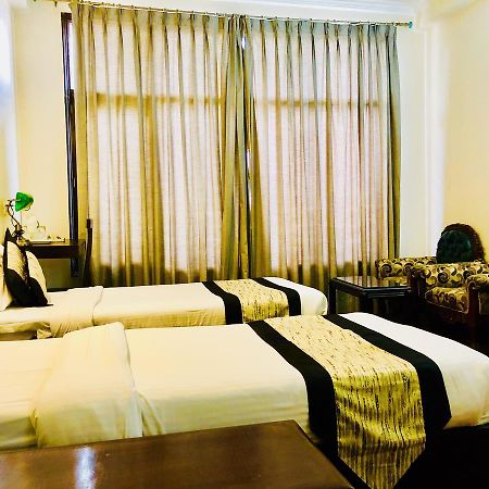 Regale Inn New Delhi Exterior photo