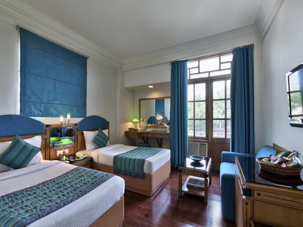 Regale Inn New Delhi Exterior photo