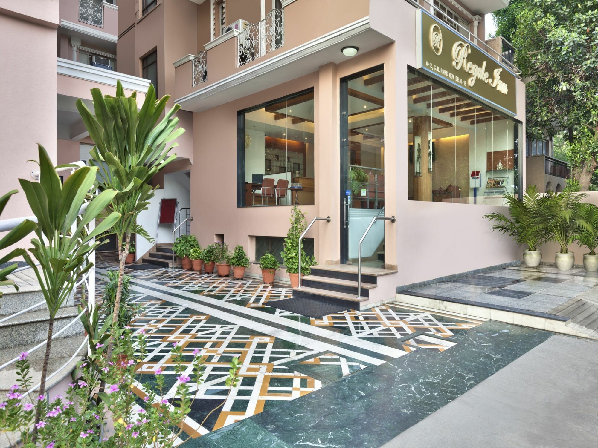 Regale Inn New Delhi Exterior photo
